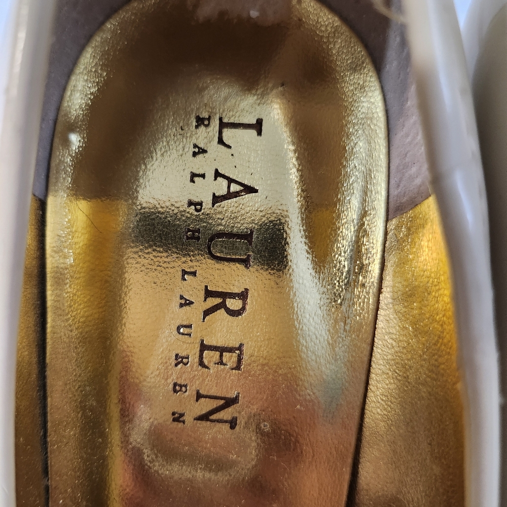 Ralph Lauren  Cream Patent Leather Shoes - Picture 4 of 10